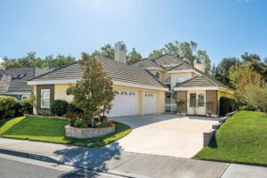 budget friendly home in Santa Clarita