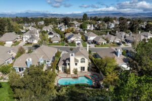 top family friendly neighborhood in Santa Clarita