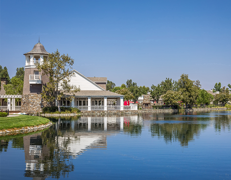 Bridgeport Clubhouse