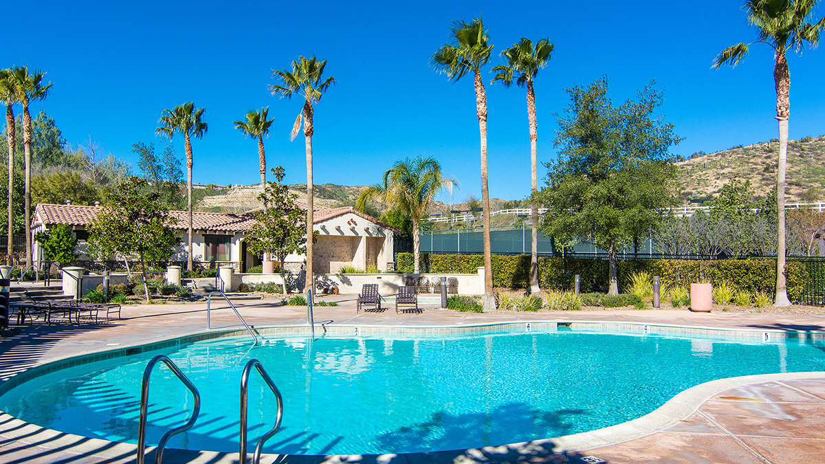 Tesoro-Del-Valle-Community Pool